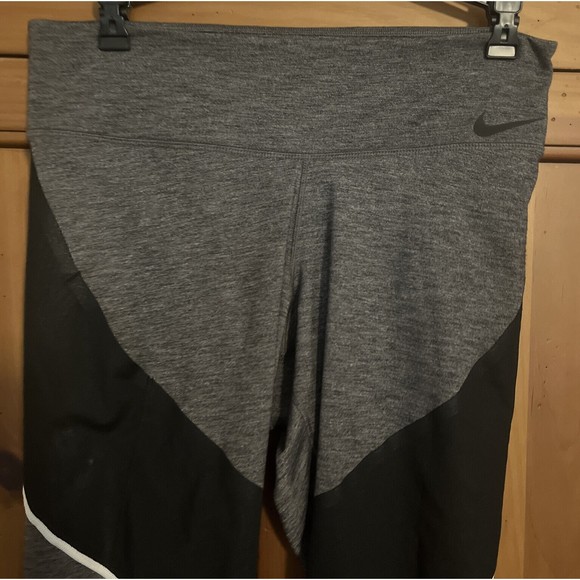 Nike Power Legendary Capri Mid Rise Leggings Dri Fit Womens Large Gray 874721 - Picture 2 of 6